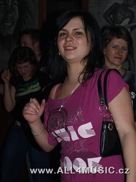 KJ207255.JPG