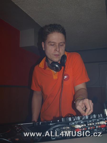 KJ207287.JPG