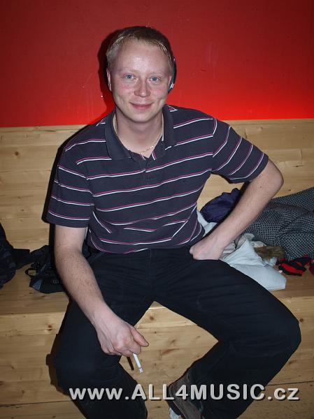 KJ206544.JPG